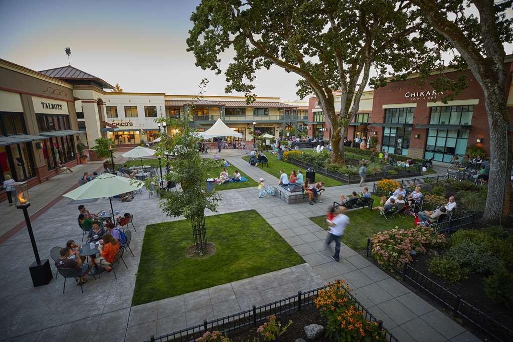 Hyatt Place Eugene/Oakway Center Exterior photo